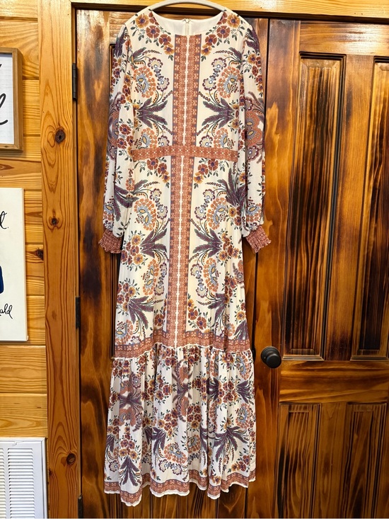 Flying Tomato Dresses & Skirts - NWT FLYING TOMATO Bohemian Floral Long Sleeve Maxi Dress, sz Large
